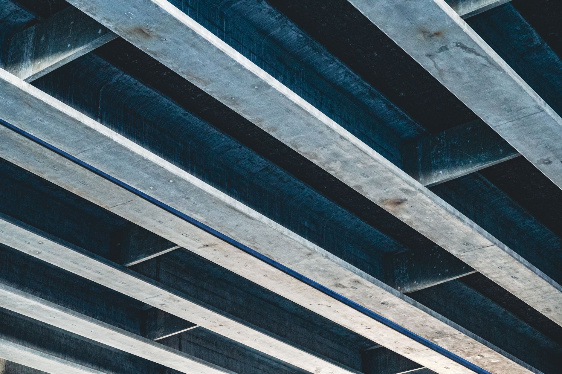 What Is the Difference between Load-Bearing and Non-Load-Bearing Walls? Safety